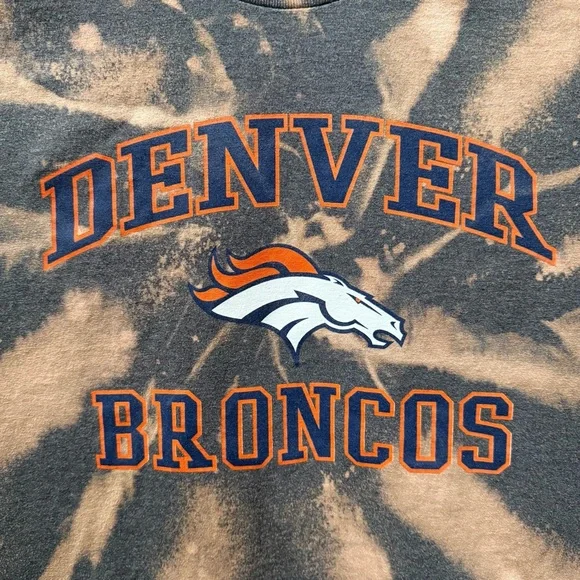 Men’s NO TAG (Large?) NFL Denver Broncos Gray Bleached Up Upcycled Tie Dye Shirt - Picture 3 of 7